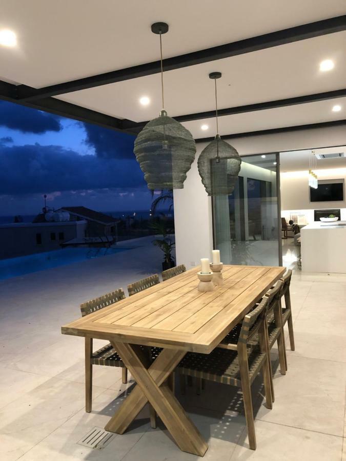 Golden Shore Paphos Ngoại thất bức ảnh