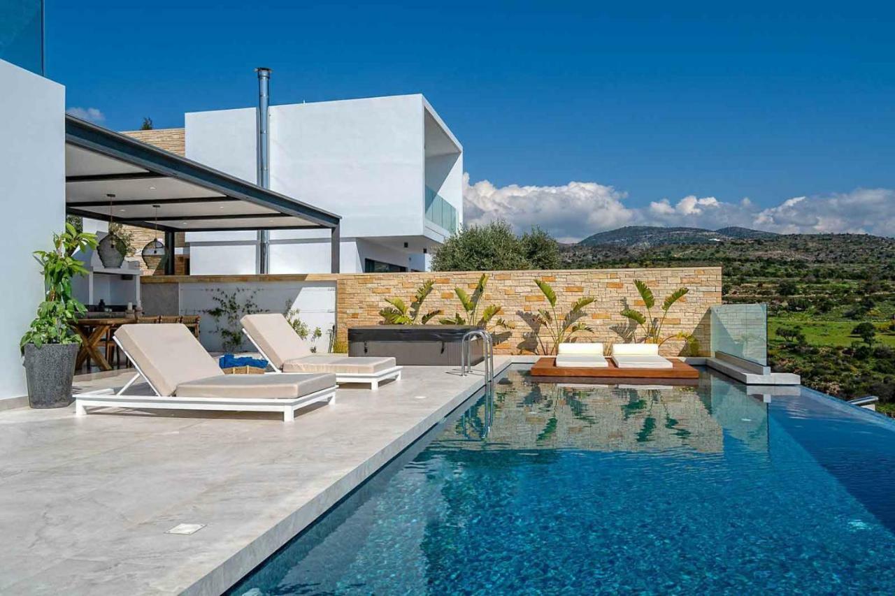 Golden Shore Paphos Ngoại thất bức ảnh