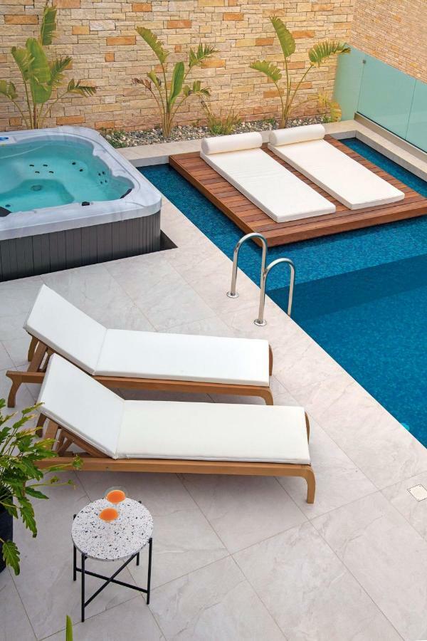 Golden Shore Paphos Ngoại thất bức ảnh